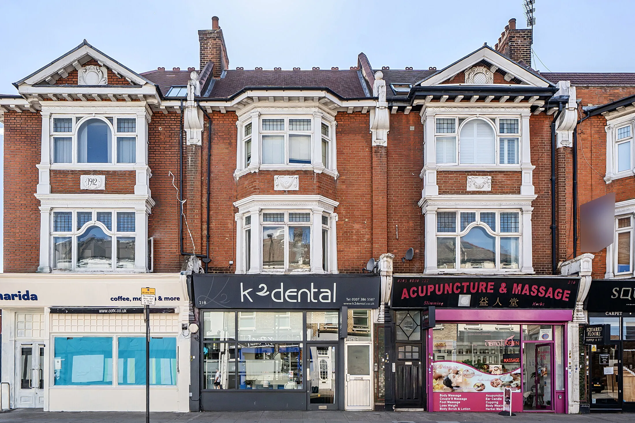 Flat Ellaline Road in Greater London