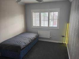 Room Newport Road in Stafford