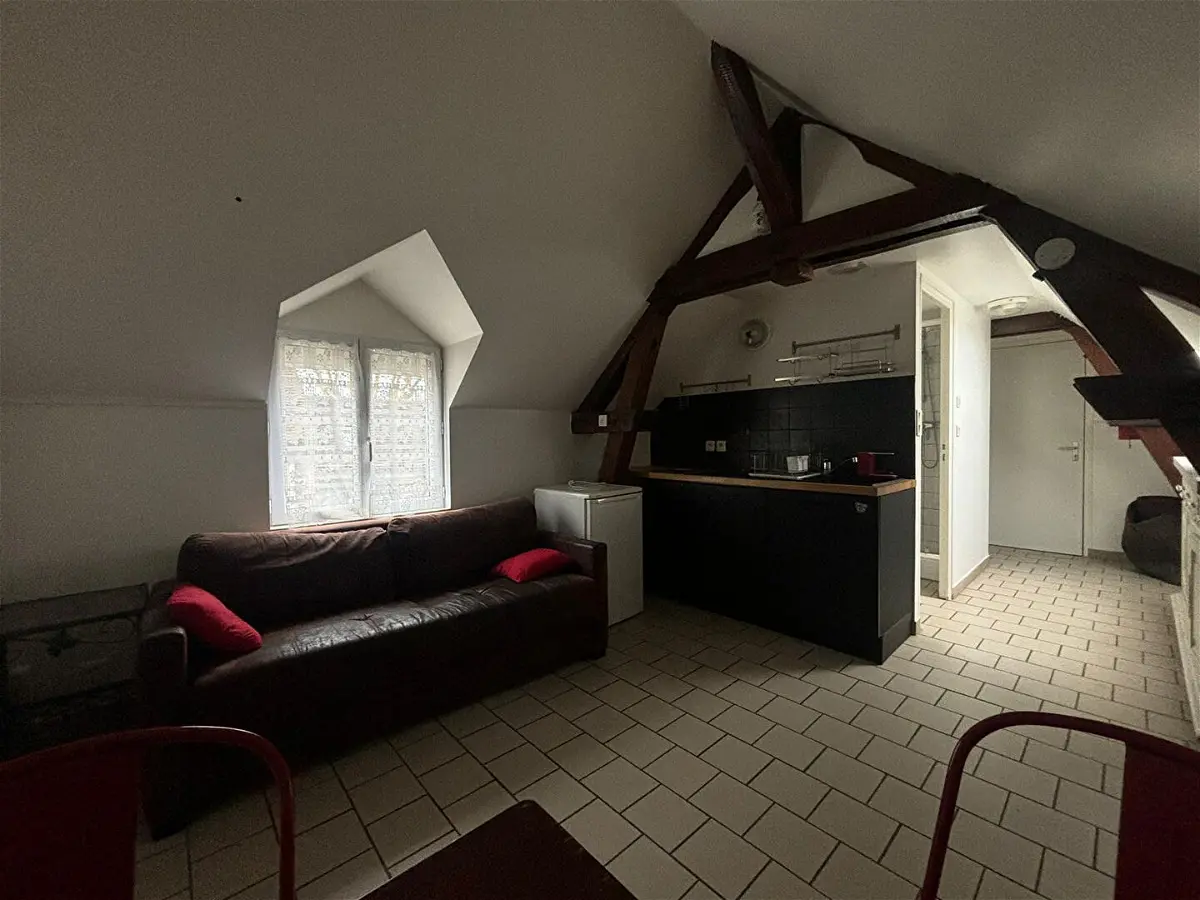 Flat Rue du Clos le Roi in Sens