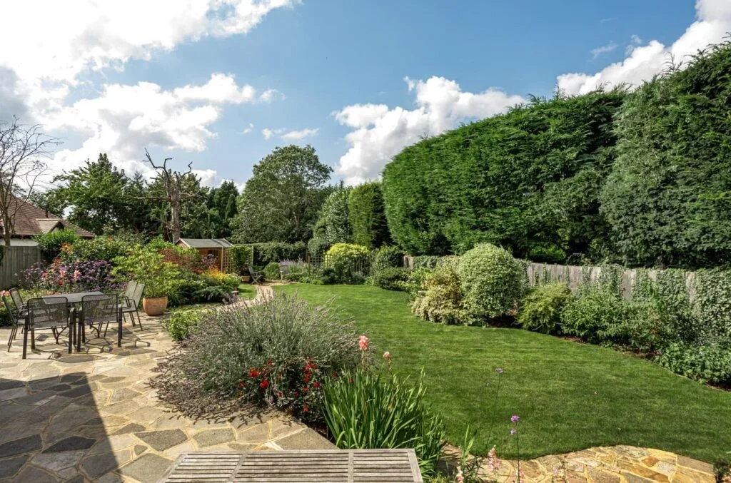 House Cheyham Gardens in Epsom and Ewell