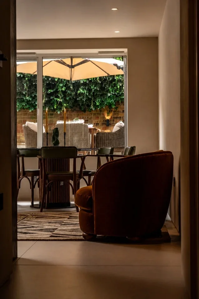 Flat Colville Terrace in Greater London