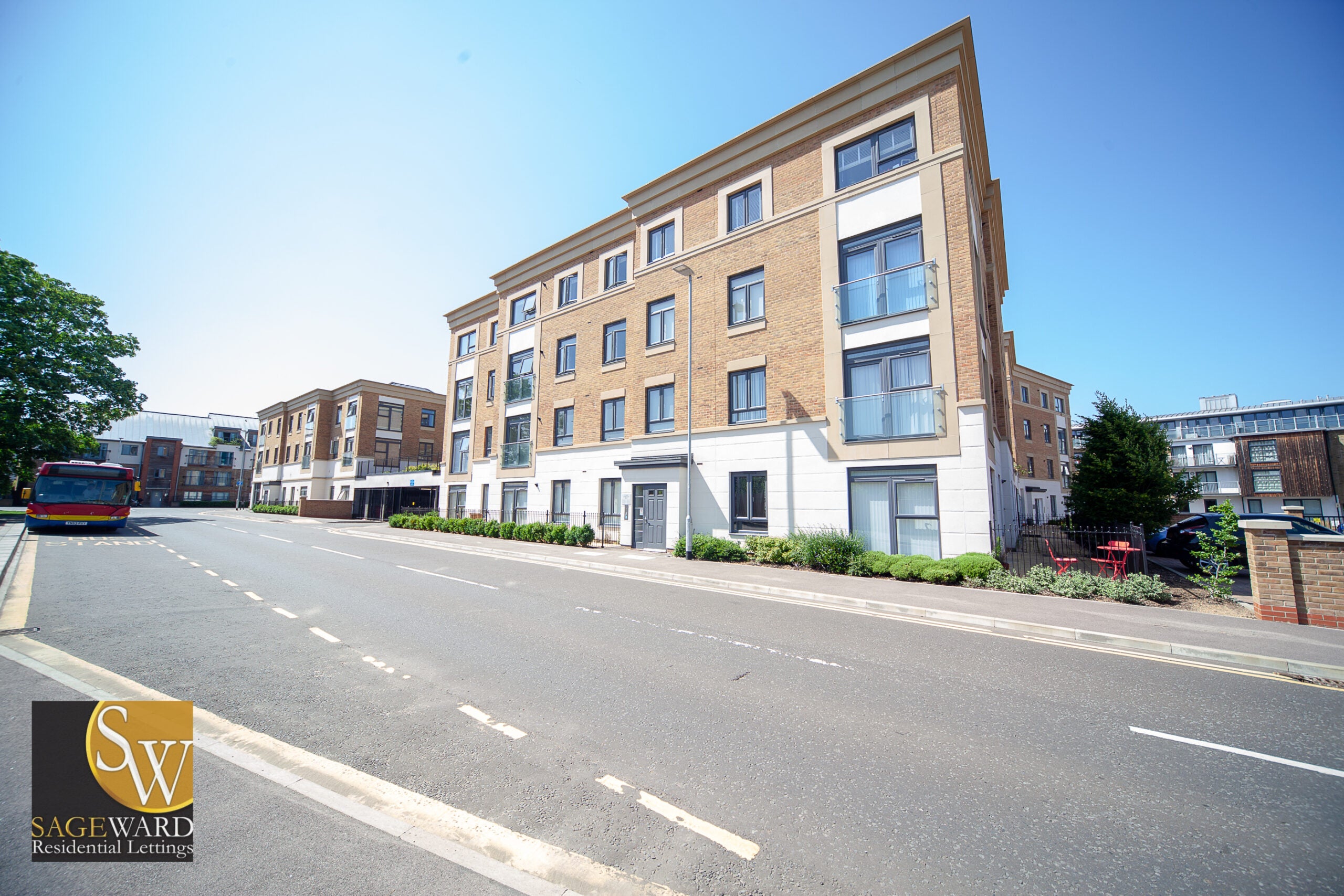 Flat Claud Hamilton Way in East Hertfordshire