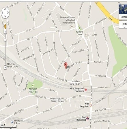 Flat Sumatra Road in Greater London