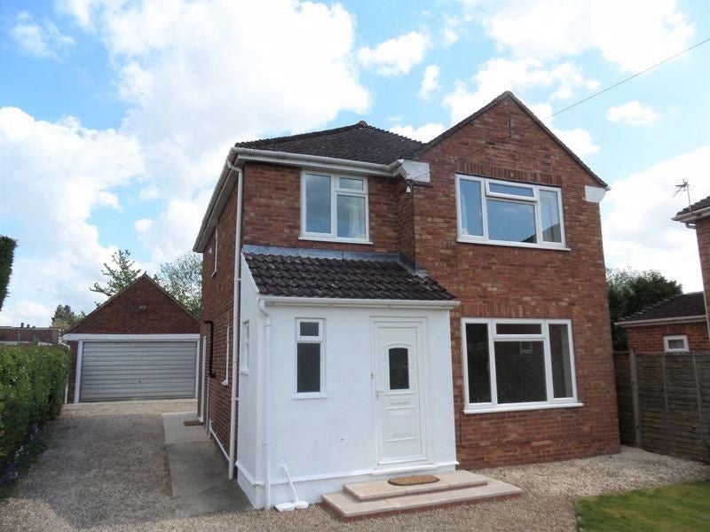 House Oxford Road in Cherwell District