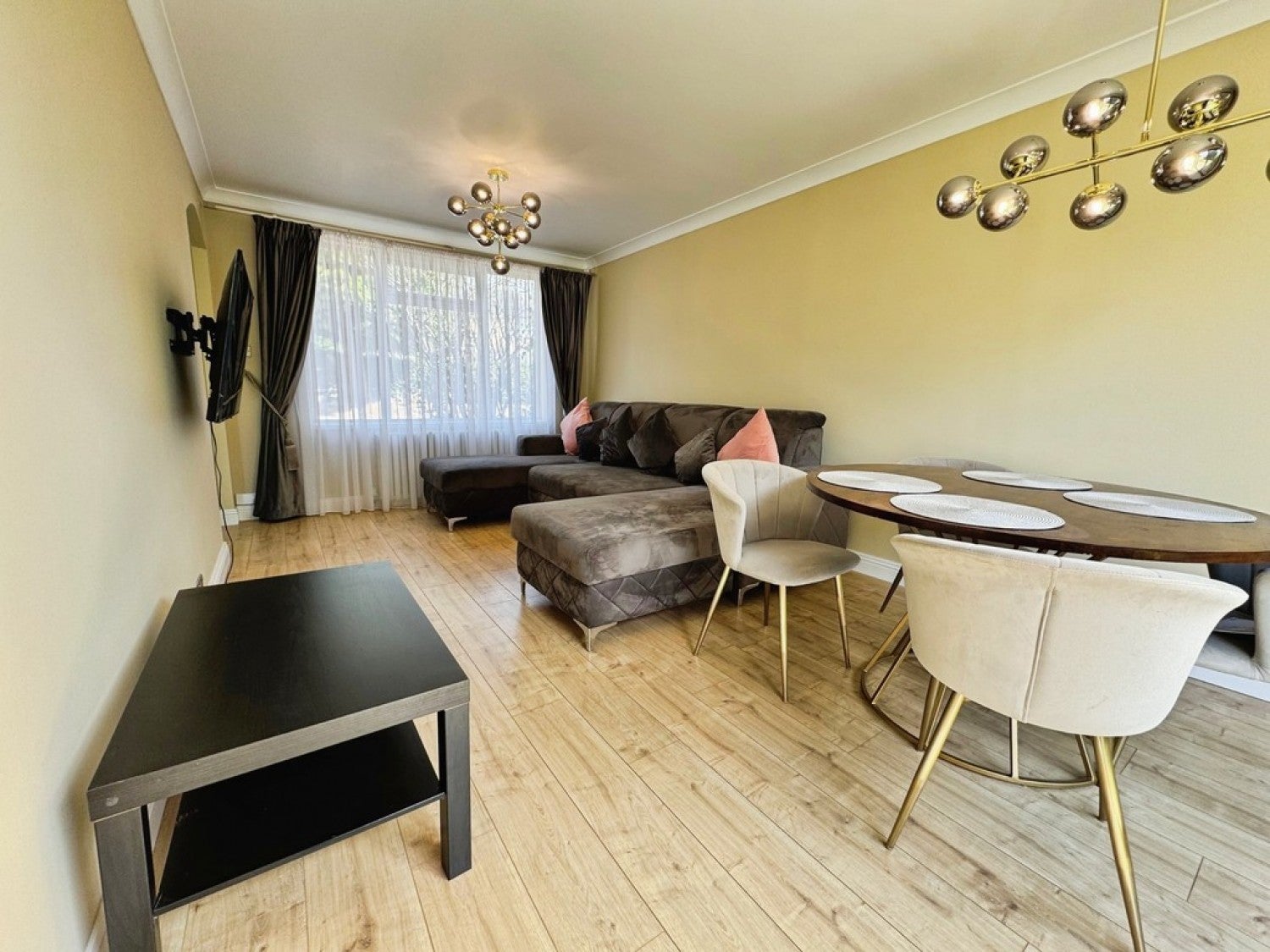House Fir Tree Close in Leeds