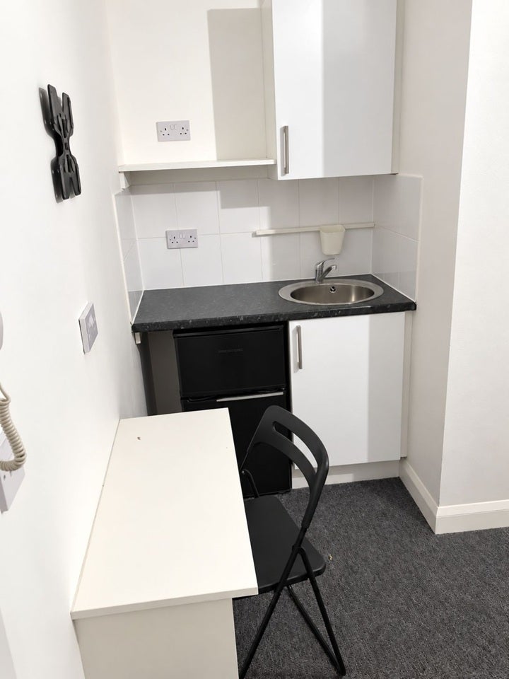 Room Tokyngton Avenue in Greater London