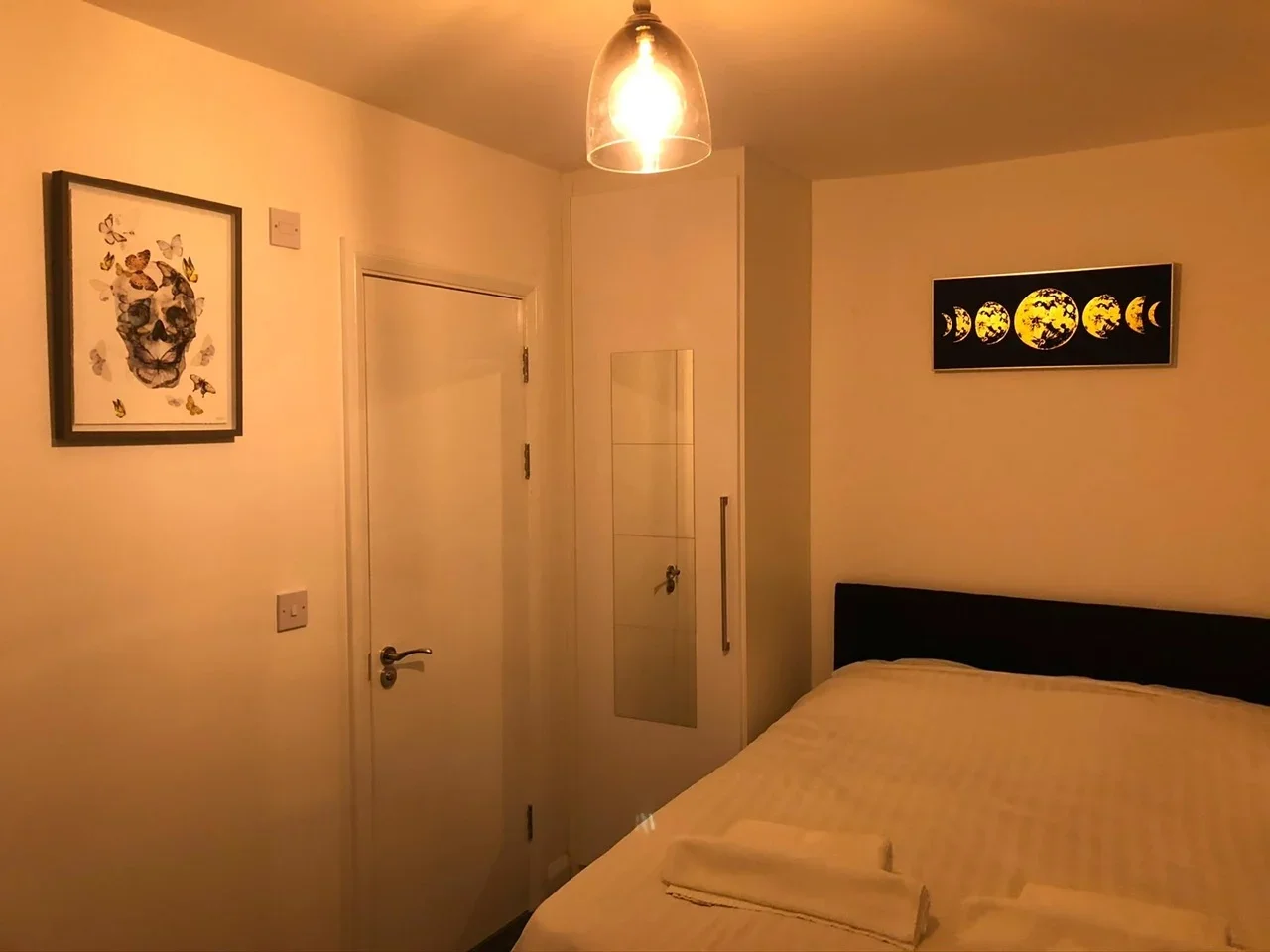 Room Tokyngton Avenue in Greater London