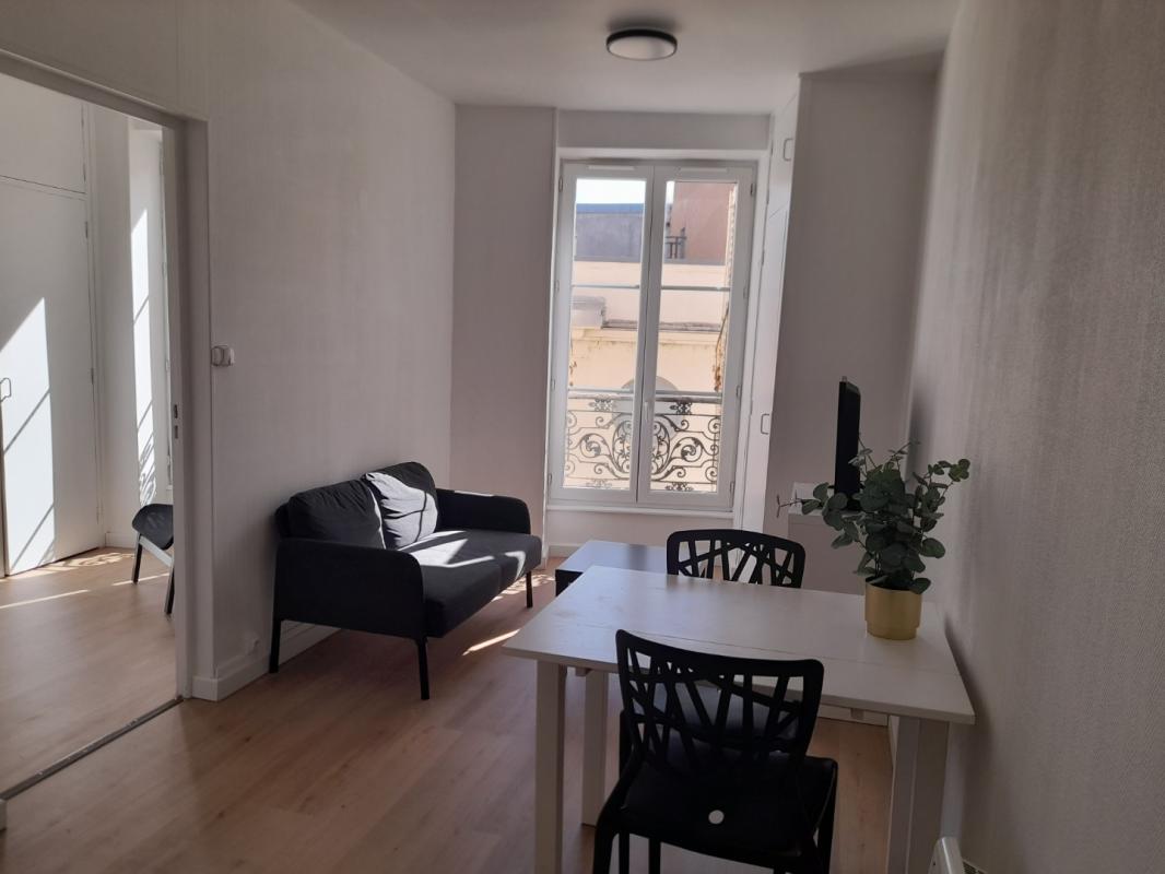 Flat Rue de la Barre in Mâcon