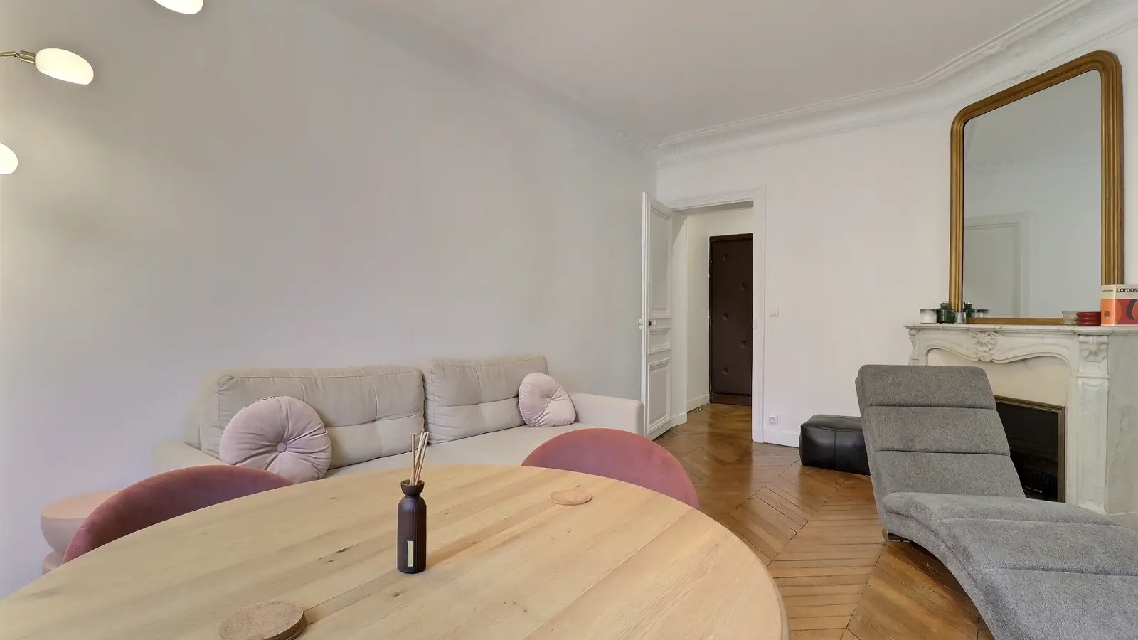 Appartement Rue des Halles à Paris