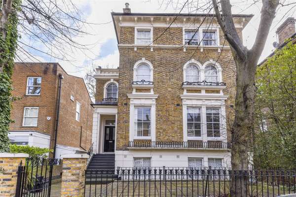 Flat Carlton Hill in City of Westminster