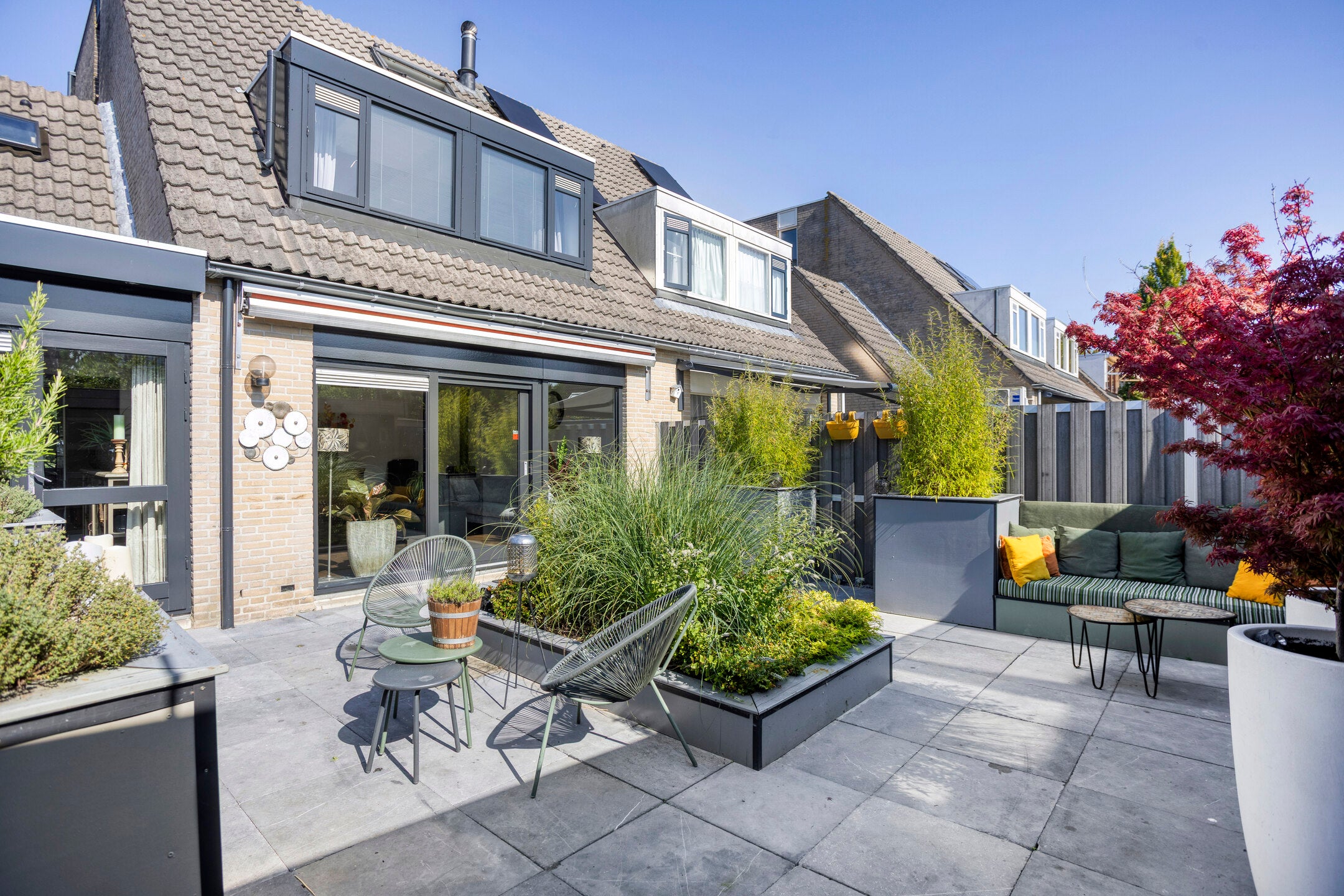 Tussenwoning te koop: Victoria Regiastraat 10, Almere