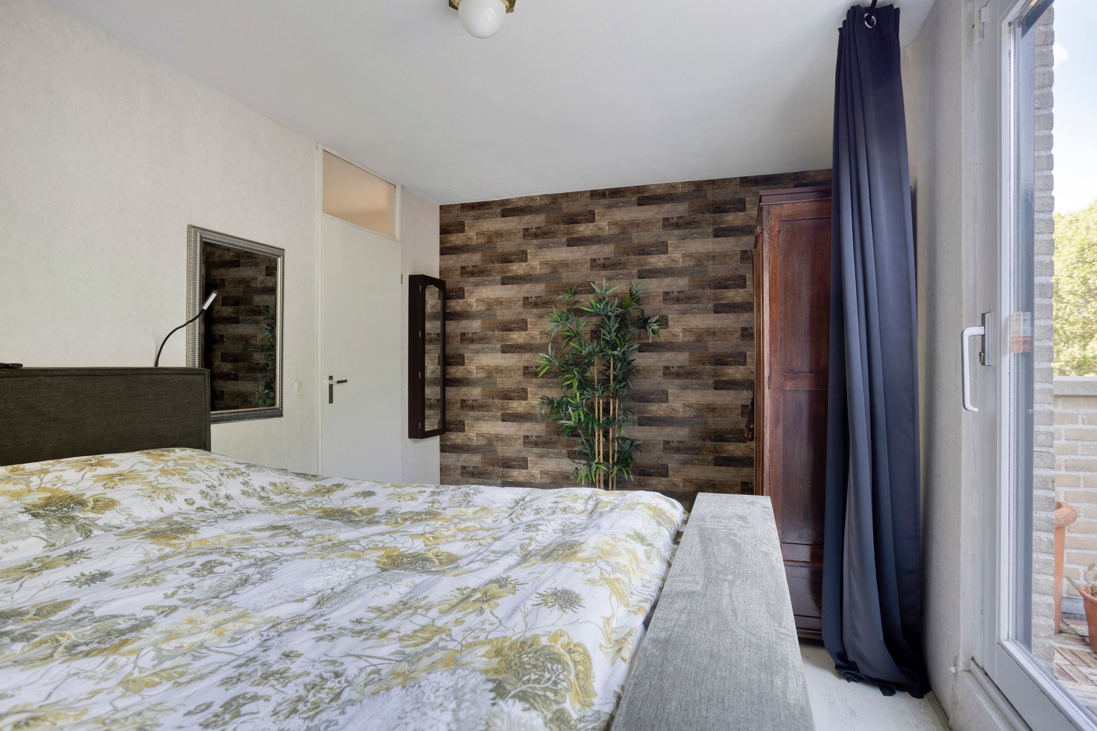 Tussenwoning te koop: Victoria Regiastraat 10, Almere