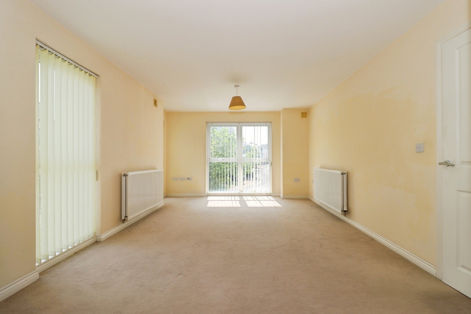 Flat Long Down Avenue in Harry Stoke