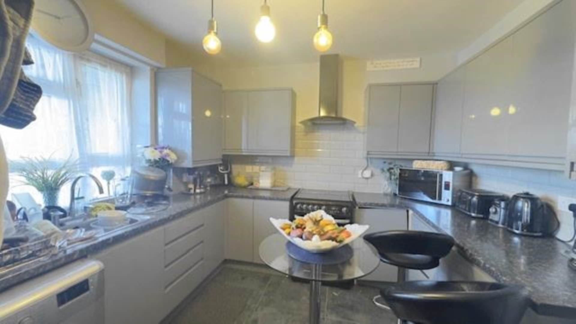 Flat Greengate Street in Greater London