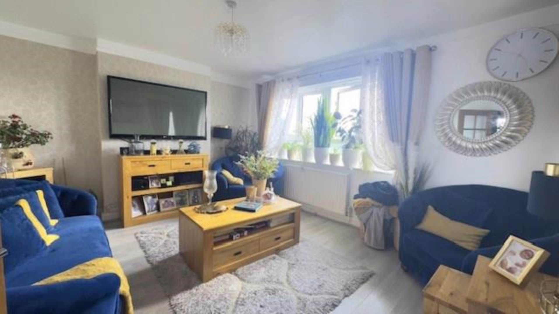 Flat Greengate Street in Greater London