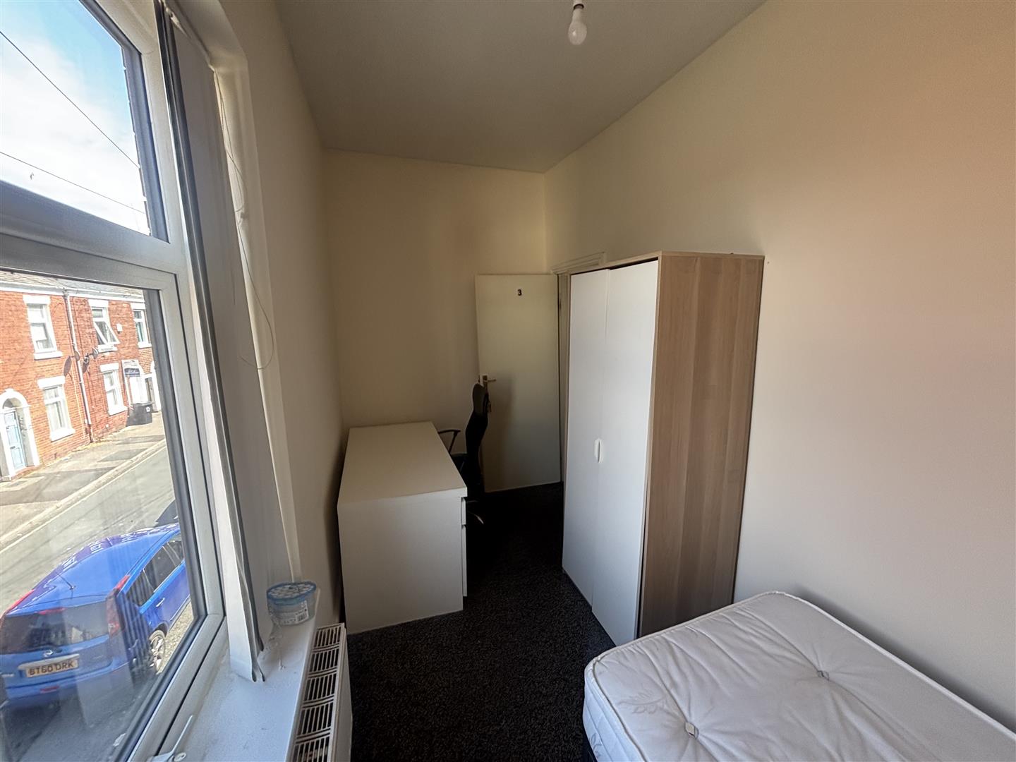 Room Ashton Street in Preston