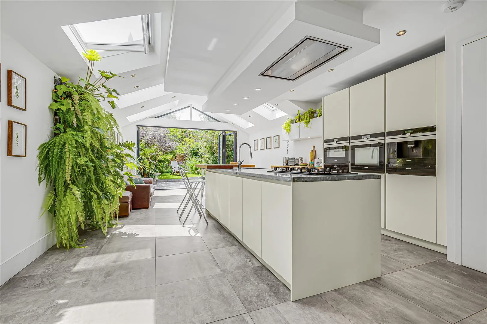 House Kingsway in Greater London