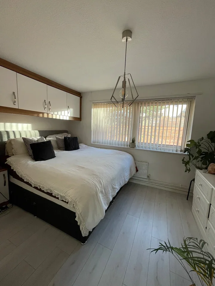 House Angrave Close in Nottingham