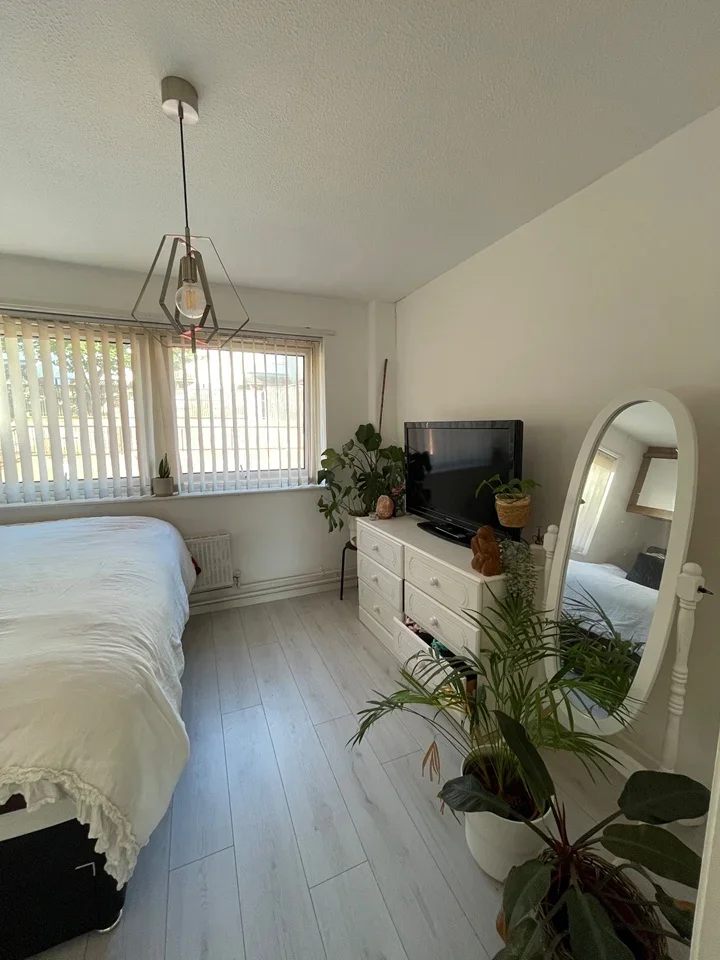 House Angrave Close in Nottingham