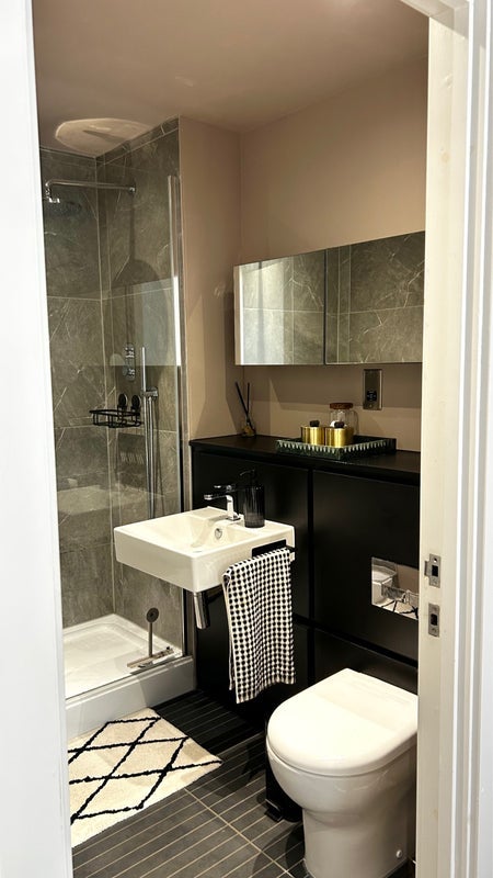 Room Ellesmere Street in Manchester