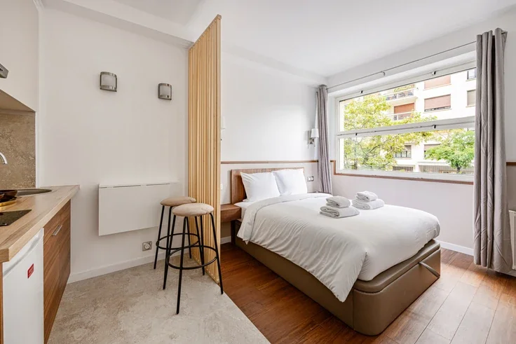 Appartement Avenue Paul Doumer à Paris