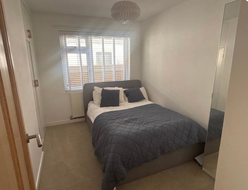 Room Filleul Road in Wareham