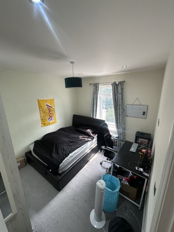 Room Undine Street in Greater London