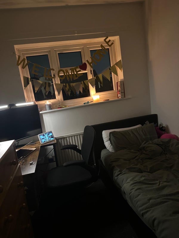 Room Salteye Road in Salford