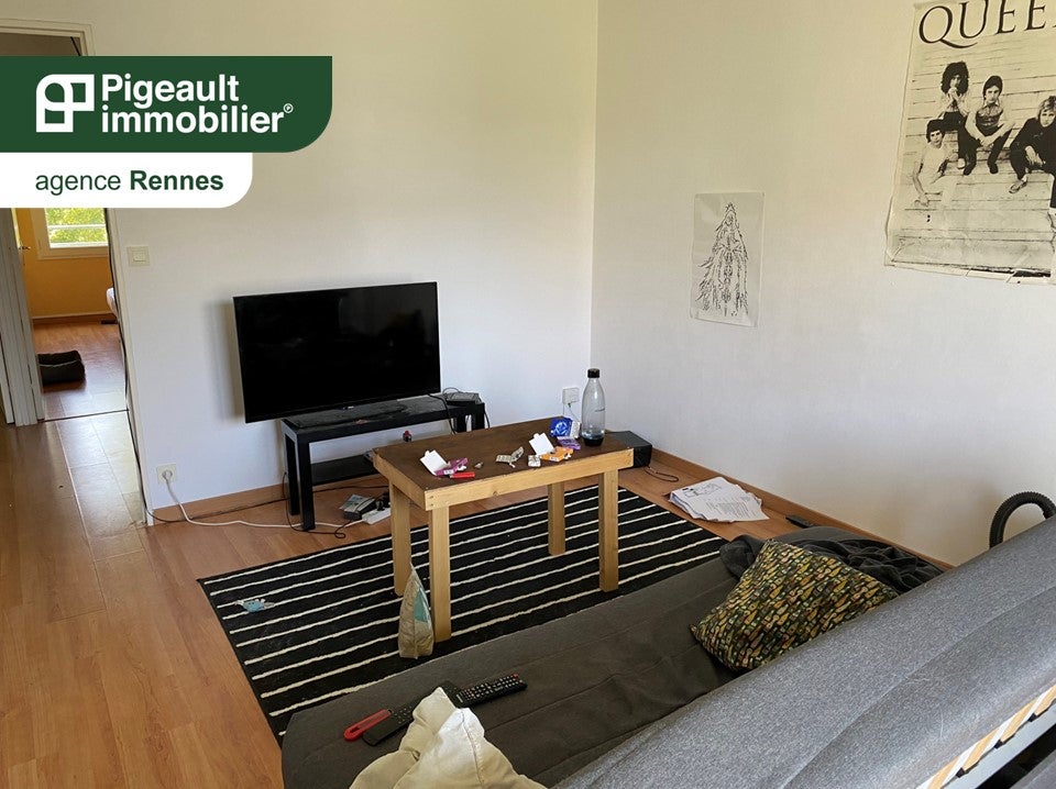 Flat Rue du Champ Sévigné in Saint-Grégoire