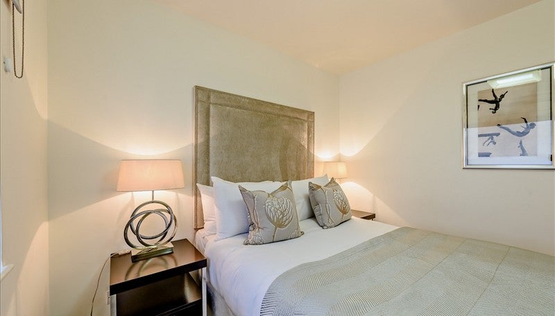 Flat Fulham Road in Greater London