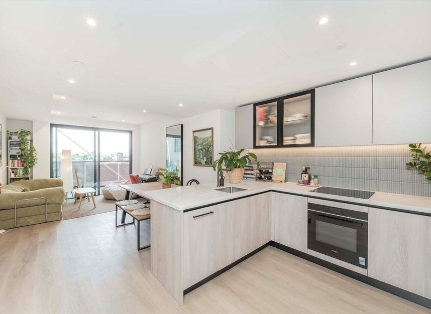 Flat Marian Place in Greater London
