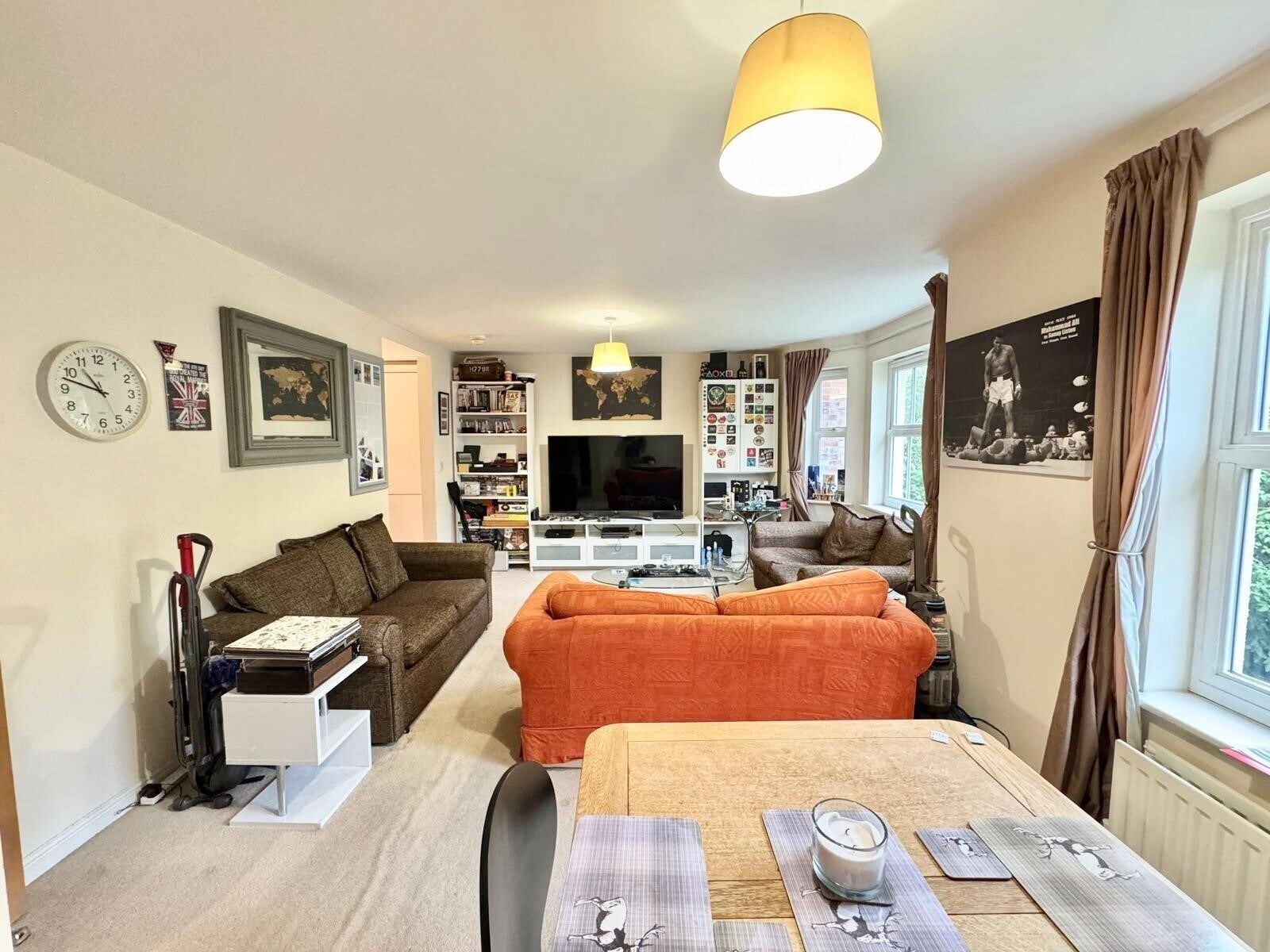 Flat Maryport Drive in Trafford