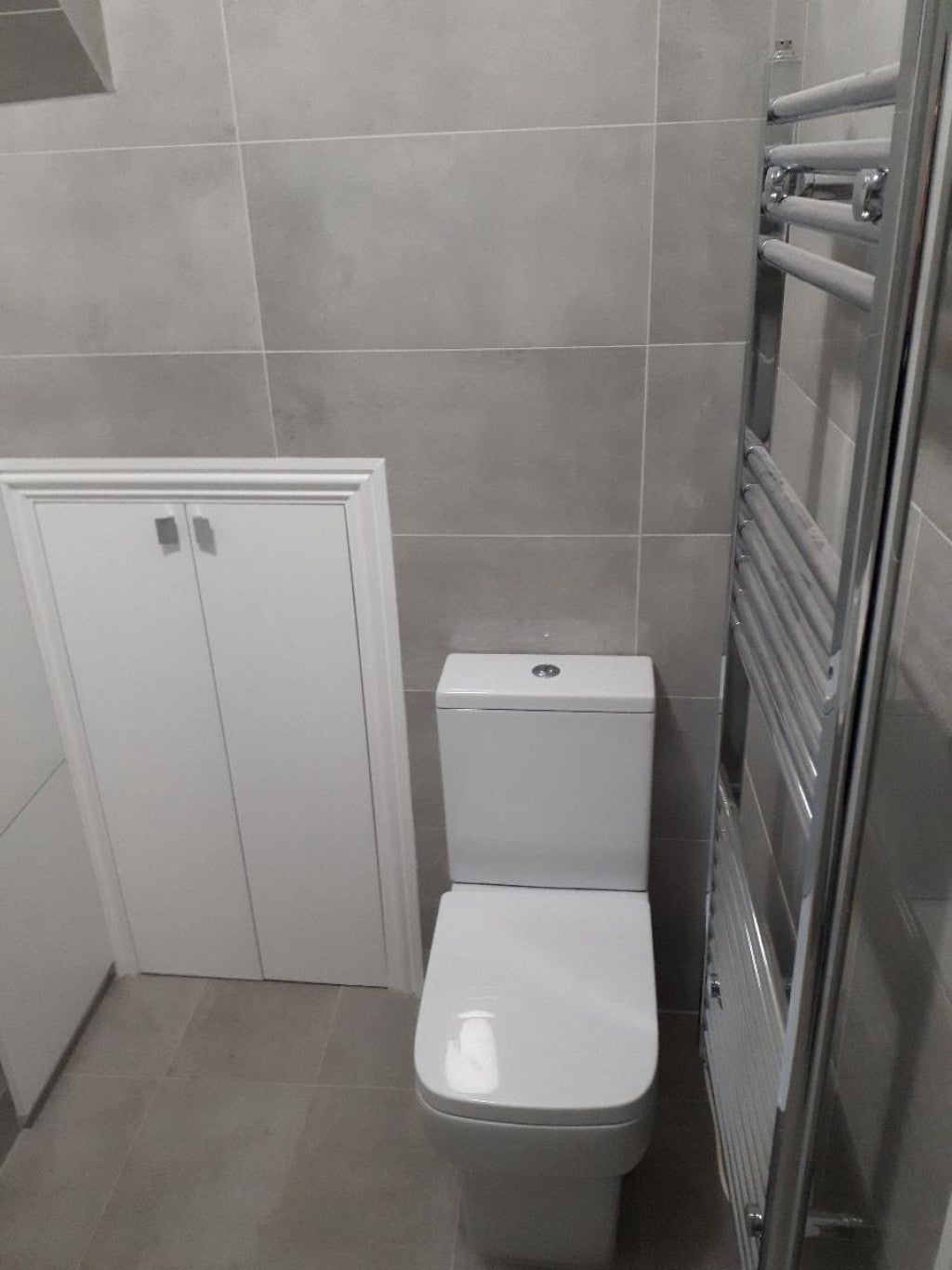 Flat Backwater Place in Greater London