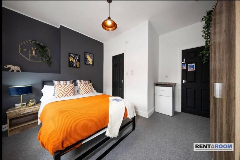 Room Lister Street in Nuneaton and Bedworth