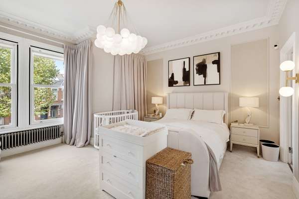 House Geraldine Road in Greater London