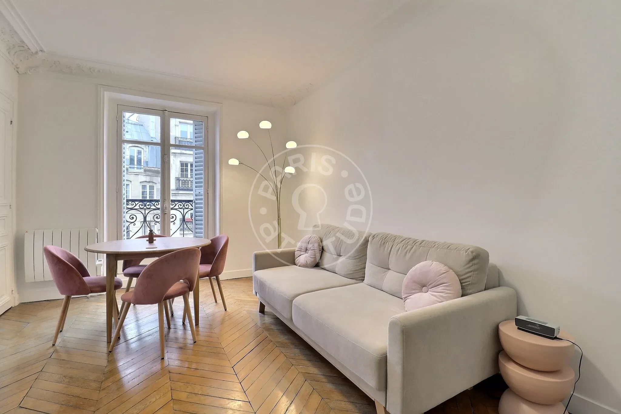 Appartement Rue des Halles à Paris