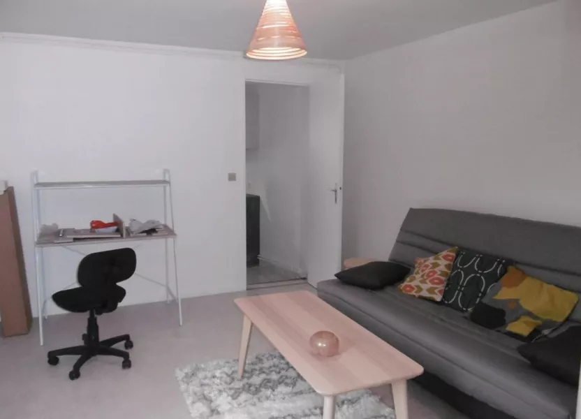 Flat Place Saint-Timothée in Reims