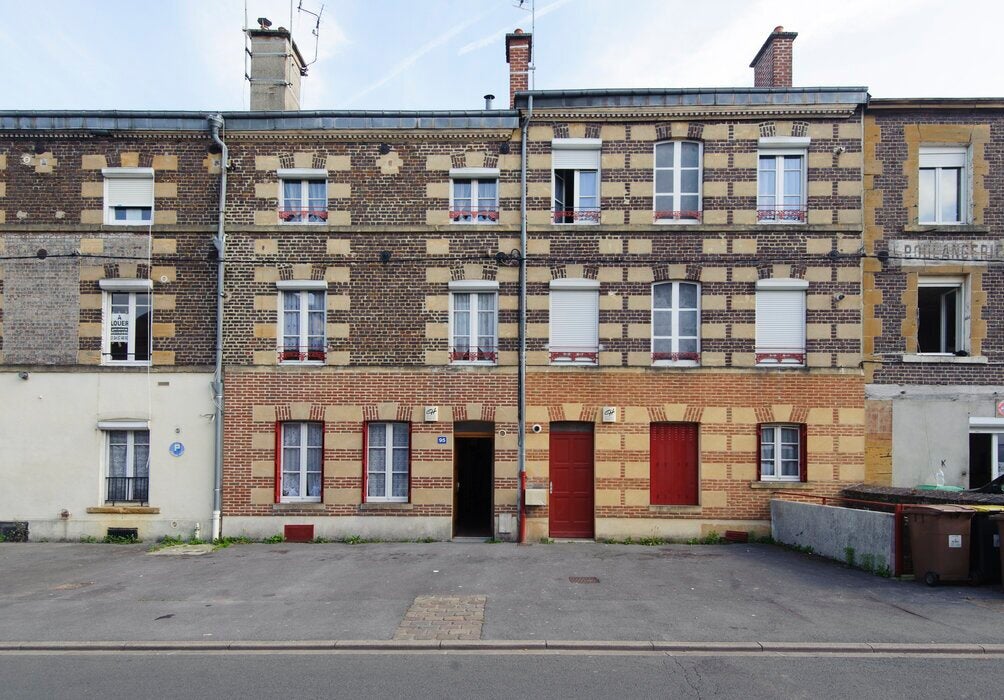 Flat Rue Charles Péguy in Charleville-Mézières