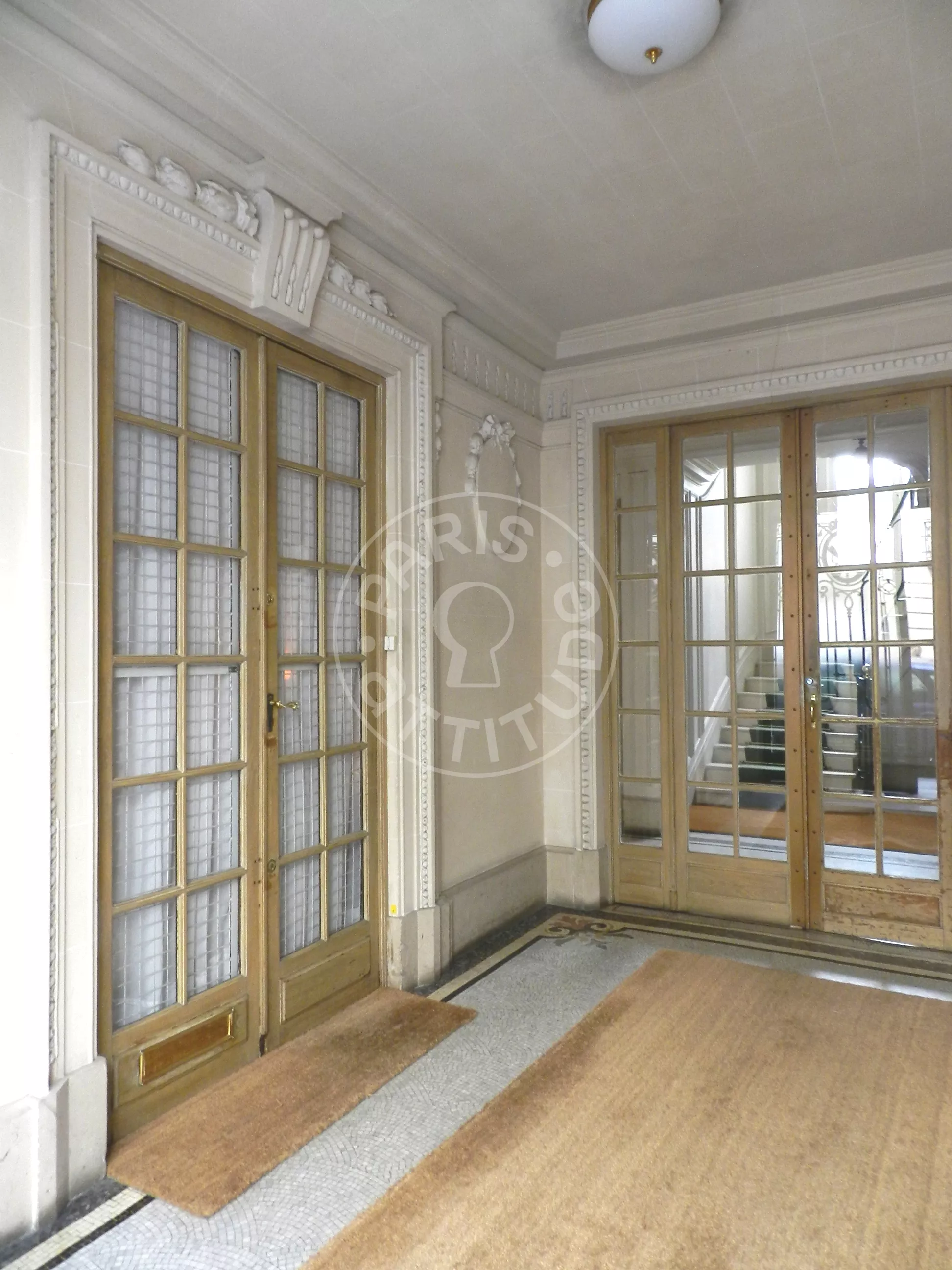 Appartement Avenue du Colonel Bonnet à Paris