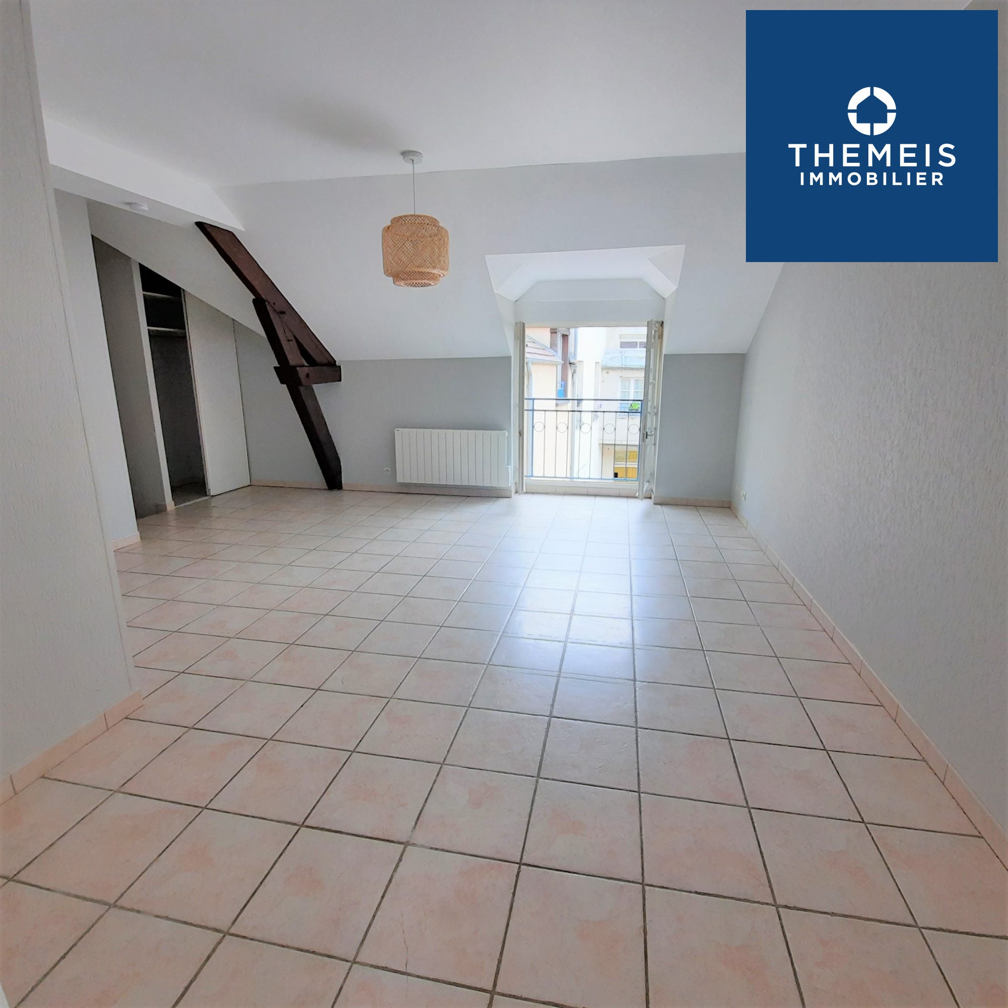 Appartement Rue du Général de Gaulle à Rambouillet