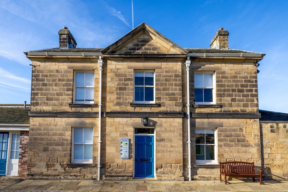 Flat Doncaster Road in Wakefield