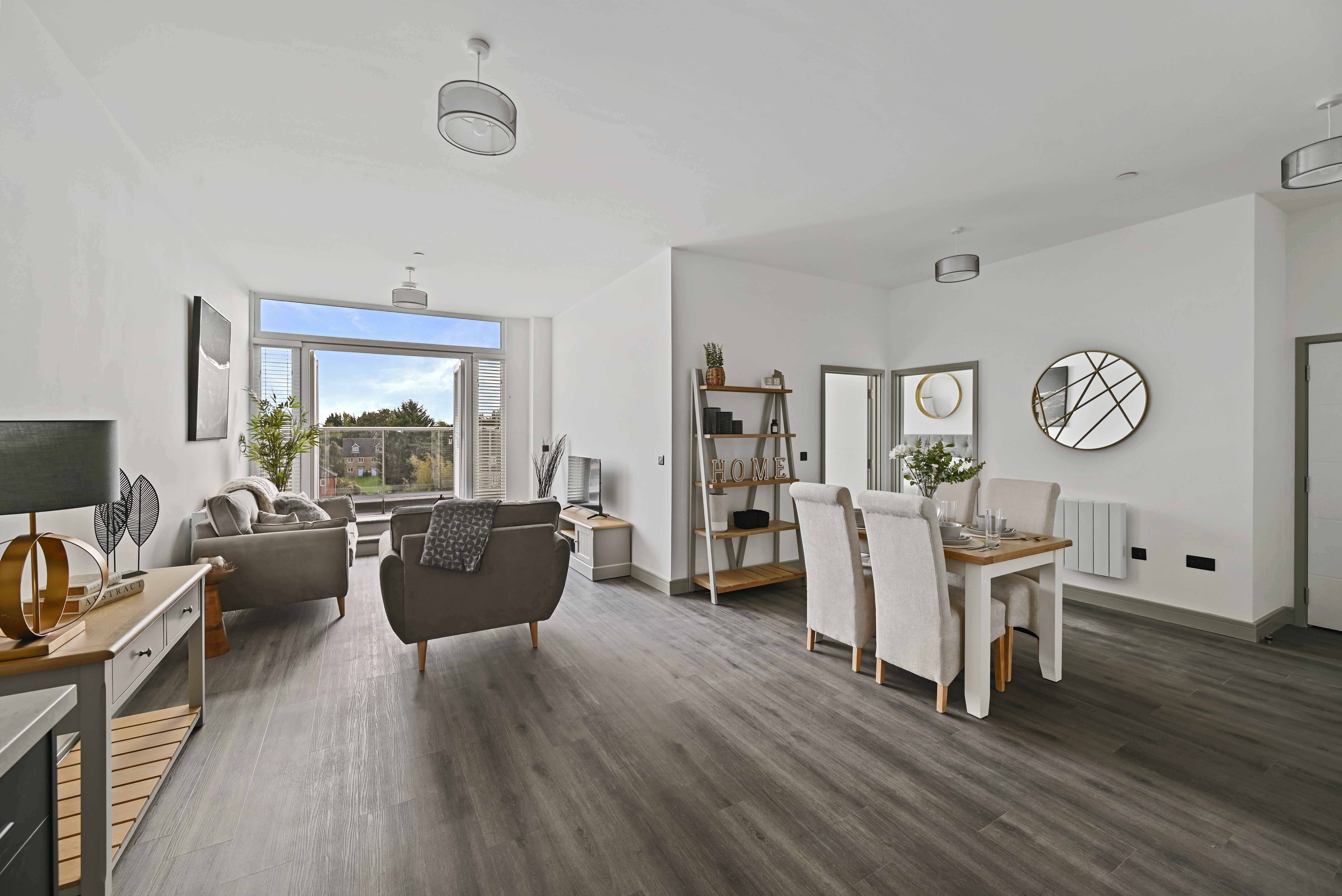 Flat Oundle Road in Peterborough