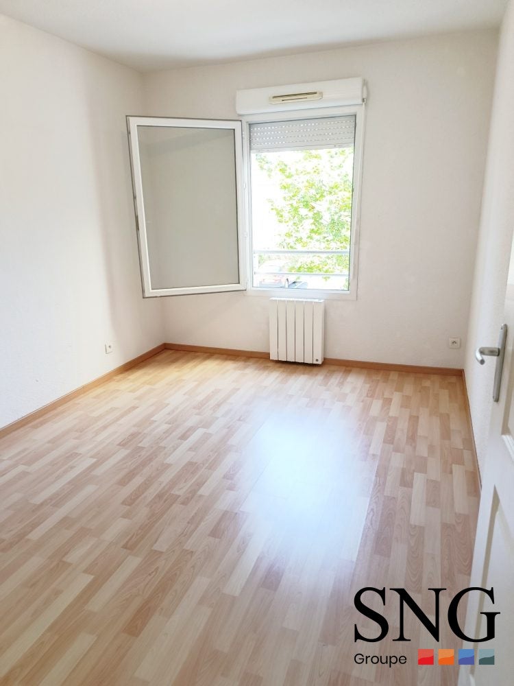 Flat Rue Henri Navrot in Yzeure
