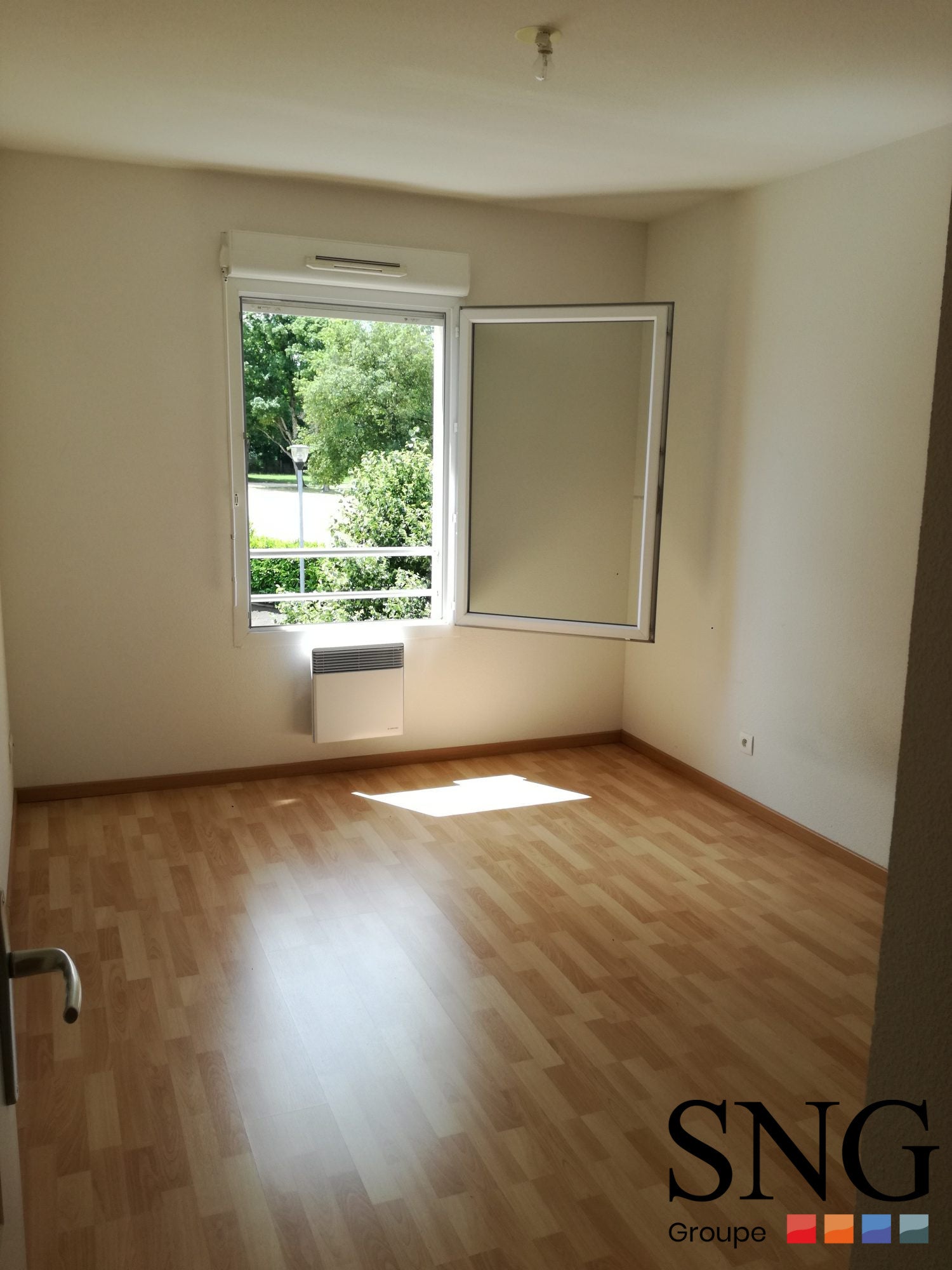 Flat Rue Henri Navrot in Yzeure