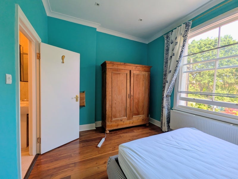Room Dartmouth Road in Greater London