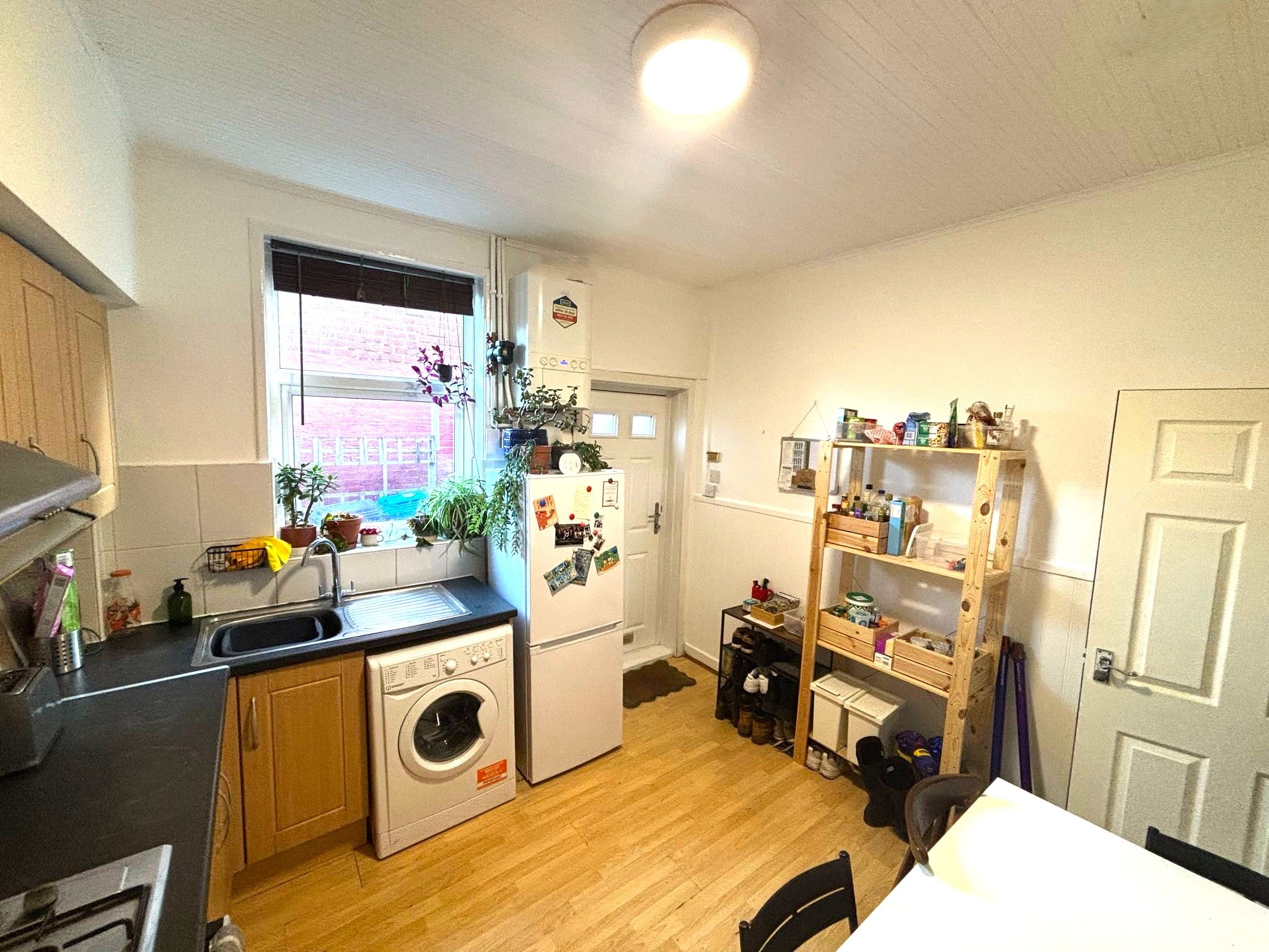 Room Ashford Road in Sheffield