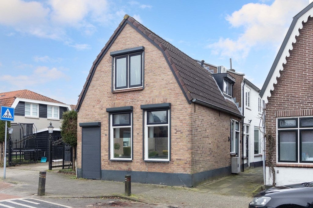 Huis Zuidwenk 26 in Bunschoten-Spakenburg