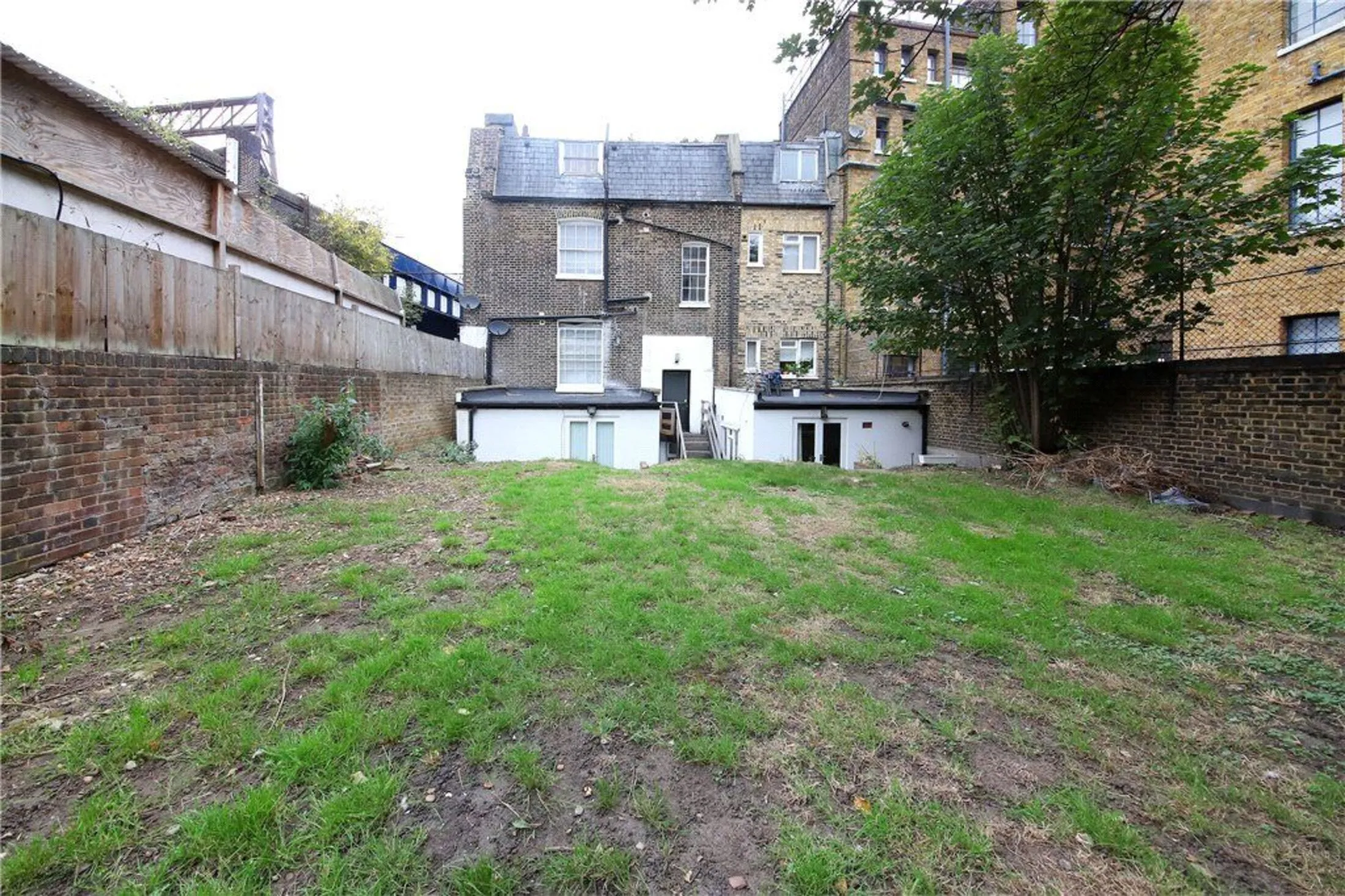 Flat Dalston Lane in Greater London