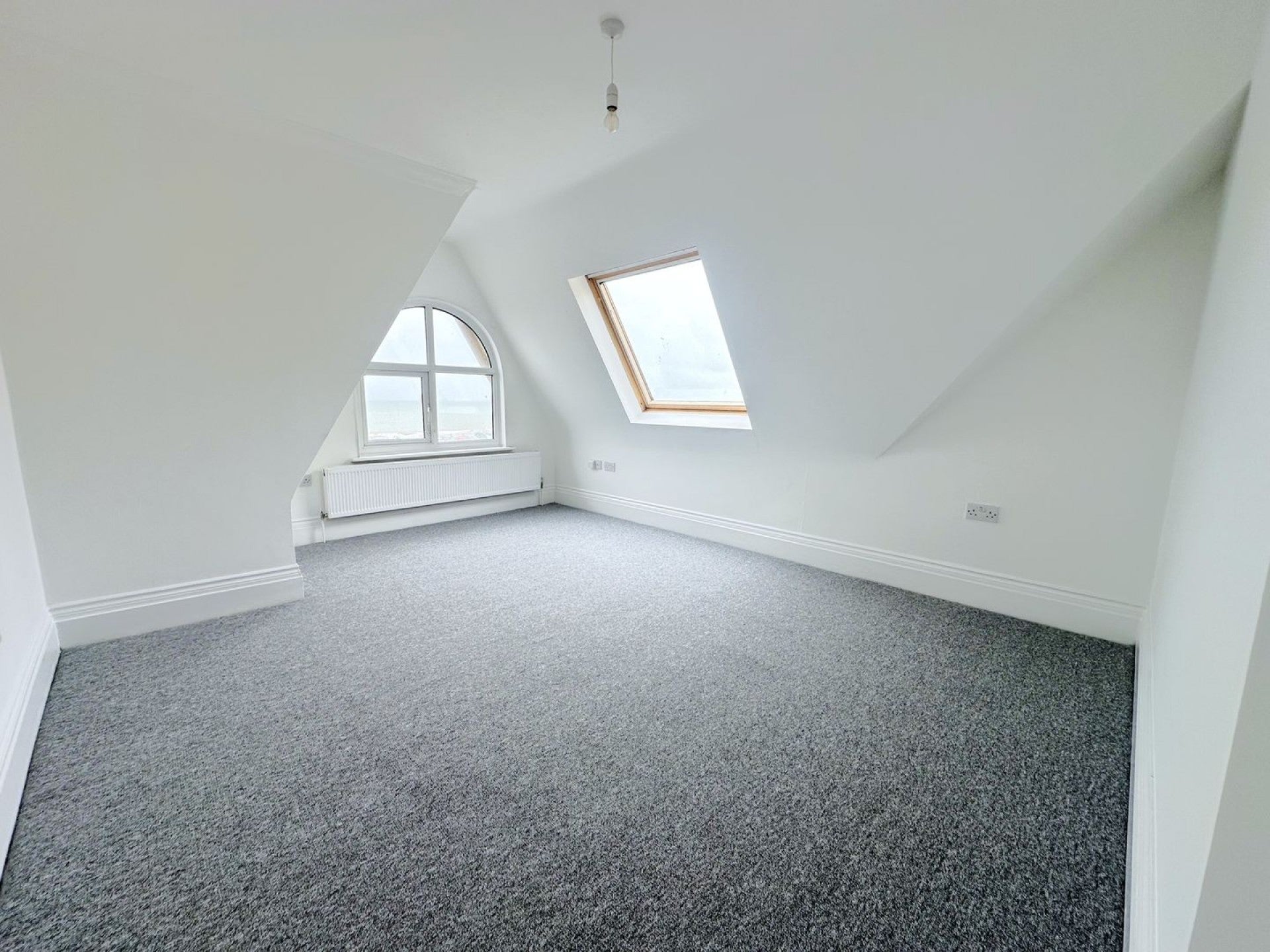 Flat Grosvenor Crescent in St Leonards