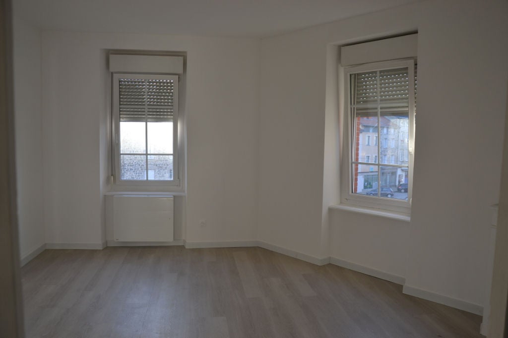 Appartement Place de la Calade à Yssingeaux